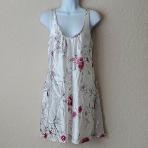 Oscar De La Renta white satin feeling floral chemise sz s